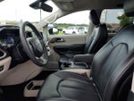 2024 Pacifica Plug-In Hybrid Thumbnail 9