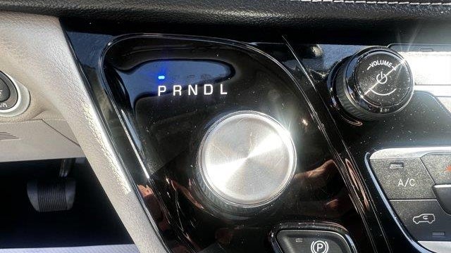2024 Chrysler Pacifica Plug-In Hybrid Road Tripper