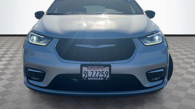 2024 Chrysler Pacifica Plug-In Hybrid Select