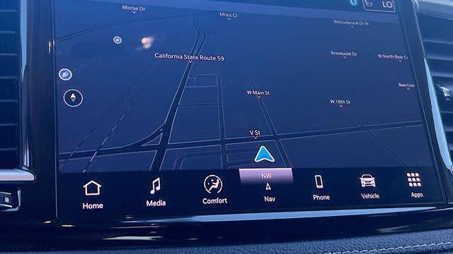 2024 Chrysler Pacifica Plug-In Hybrid Select