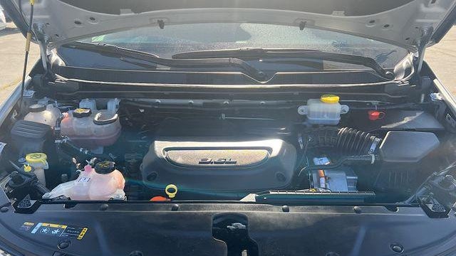 2024 Chrysler Pacifica Plug-In Hybrid Select