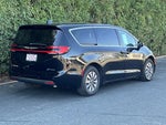2024 Pacifica Plug-In Hybrid Thumbnail 5