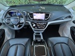 2024 Pacifica Plug-In Hybrid Thumbnail 17