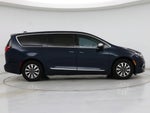 2023 Pacifica Plug-In Hybrid Thumbnail 7