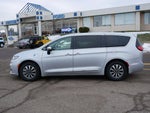 2023 Pacifica Plug-In Hybrid Thumbnail 32