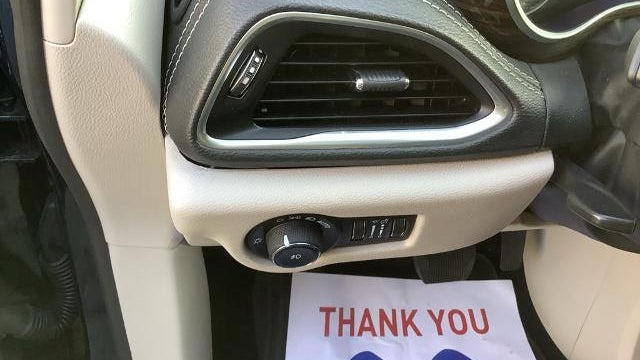2023 Chrysler Pacifica Plug-In Hybrid Limited