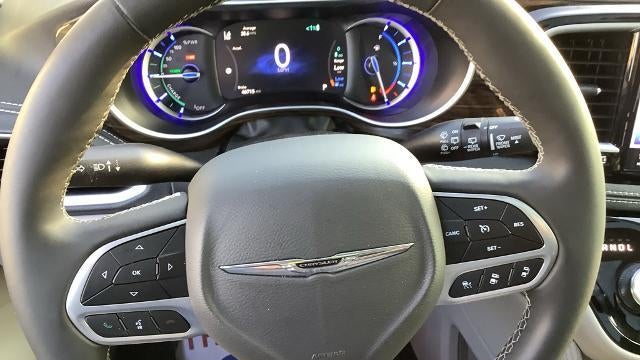 2023 Chrysler Pacifica Plug-In Hybrid Limited