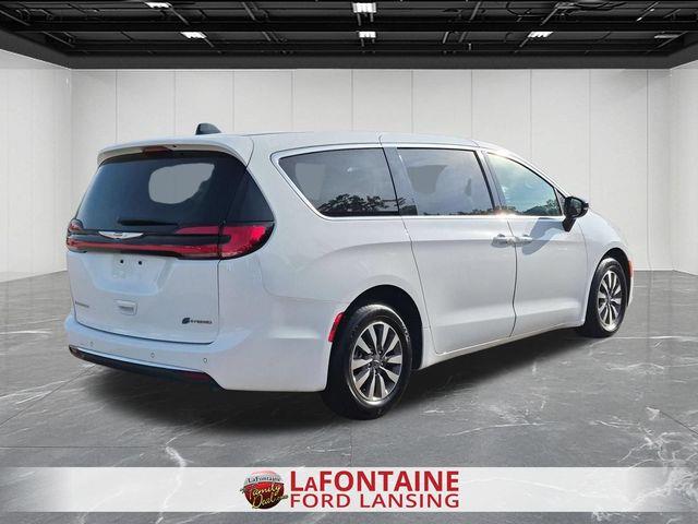 2024 Chrysler Pacifica - $25,845