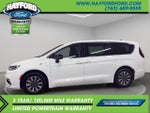 2024 Pacifica Plug-In Hybrid Thumbnail 2