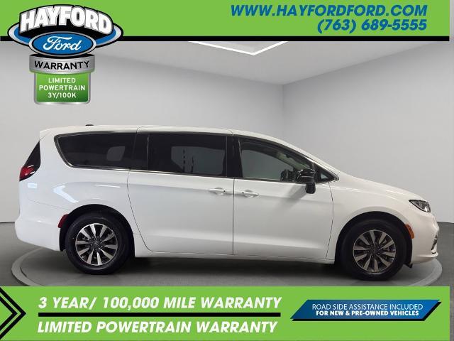 2024 Chrysler Pacifica - $22,399