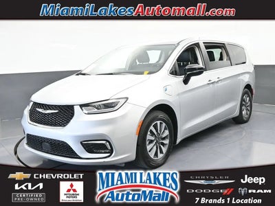 Photo of a 2024 Chrysler Pacifica Plug-In Hybrid Premium S Appearance 4DR Mini-Van for sale