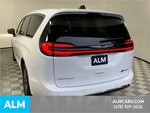 2024 Pacifica Plug-In Hybrid Thumbnail 11
