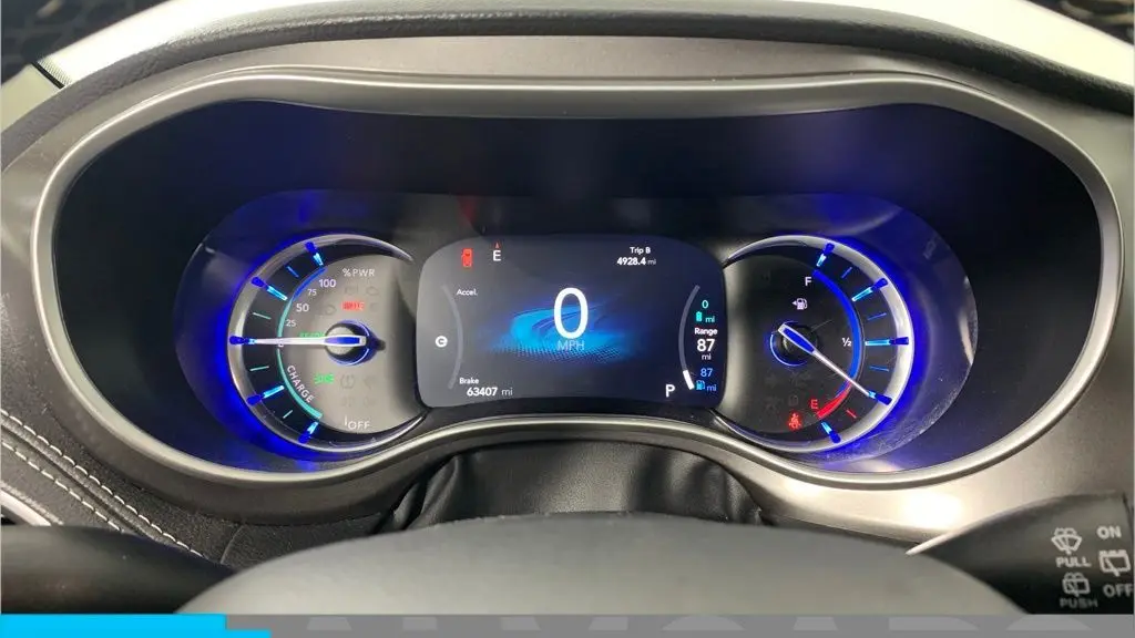 2024 Chrysler Pacifica Plug-In Hybrid Select