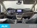 2024 Pacifica Plug-In Hybrid Thumbnail 32