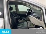 2024 Pacifica Plug-In Hybrid Thumbnail 33