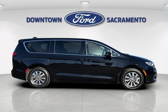 2024 Chrysler Pacifica - $21,406