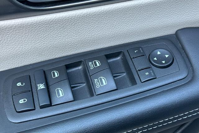 2024 Chrysler Pacifica - $21,406