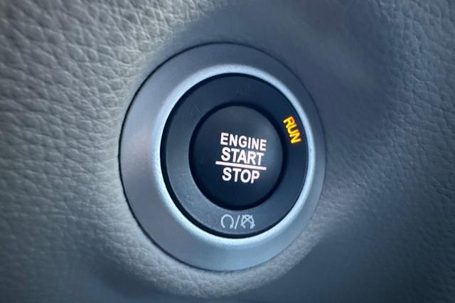 2024 Chrysler Pacifica - $21,406