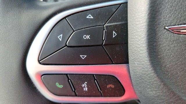 2024 Chrysler Pacifica Plug-In Hybrid Road Tripper