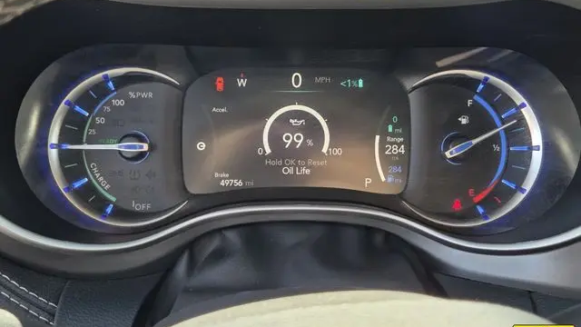 2024 Chrysler Pacifica Plug-In Hybrid S Appearance