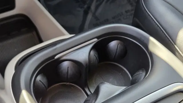 2024 Chrysler Pacifica Plug-In Hybrid S Appearance