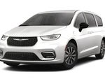 2024 Pacifica Plug-In Hybrid Thumbnail 1