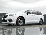 2024 Pacifica Plug-In Hybrid Thumbnail 28