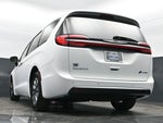 2024 Pacifica Plug-In Hybrid Thumbnail 30