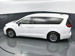2024 Pacifica Plug-In Hybrid Thumbnail 35