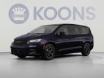 2023 Pacifica Plug-In Hybrid Thumbnail 1