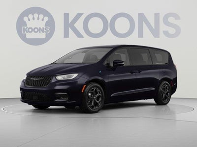 2023 Chrysler Pacifica Plug-In Hybrid Limited 4DR Mini-Van