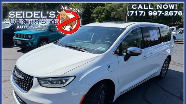 Preowned 2023 Chrysler Pacifica Plug-In Hybrid Limited for Sale