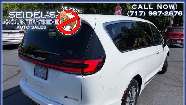 2023 Chrysler Pacifica Plug-In Hybrid Limited
