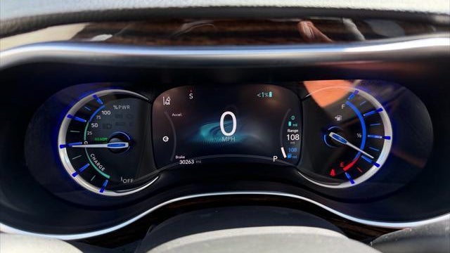 2023 Chrysler Pacifica Plug-In Hybrid Limited