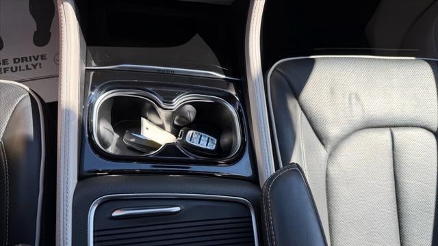 2023 Chrysler Pacifica Plug-In Hybrid Limited