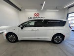 2023 Pacifica Plug-In Hybrid Thumbnail 9