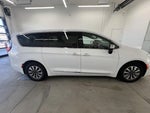 2023 Pacifica Plug-In Hybrid Thumbnail 13