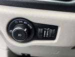 2023 Pacifica Plug-In Hybrid Thumbnail 18