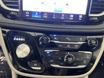 2023 Pacifica Plug-In Hybrid Thumbnail 22