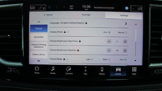 2024 Chrysler Pacifica Plug-In Hybrid Road Tripper