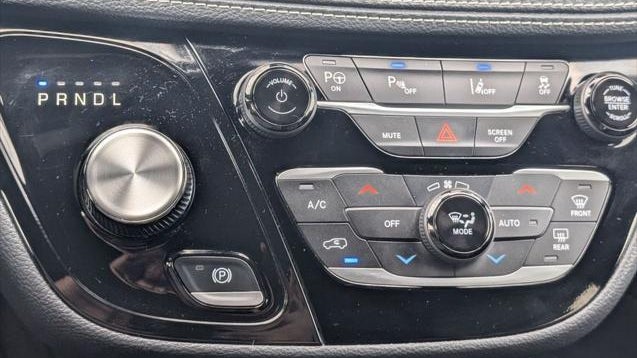 2024 Chrysler Pacifica Plug-In Hybrid S Appearance