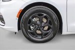 2024 Pacifica Plug-In Hybrid Thumbnail 9