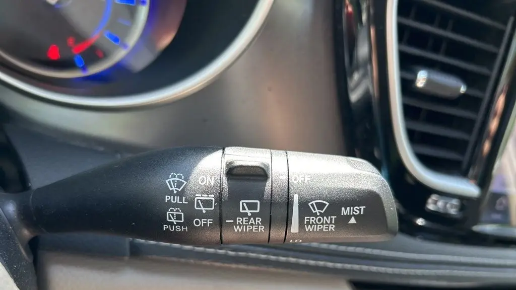2024 Chrysler Pacifica Plug-In Hybrid Road Tripper