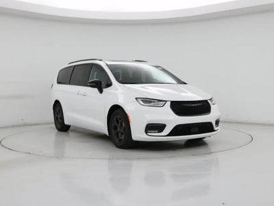 Photo of a 2024 Chrysler Pacifica Plug-In Hybrid S Appearance 4DR Mini-Van for sale