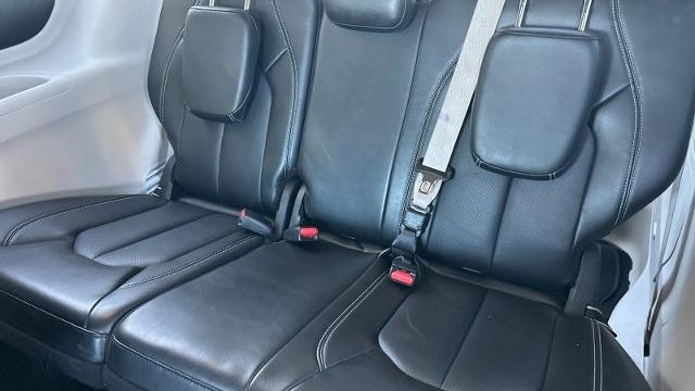 2024 Chrysler Pacifica Plug-In Hybrid Road Tripper