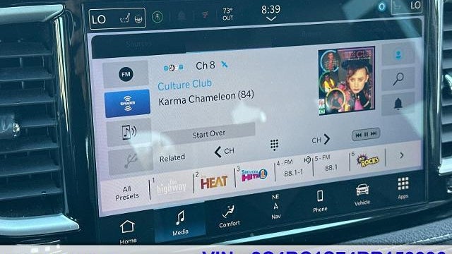 2024 Chrysler Pacifica Plug-In Hybrid Road Tripper