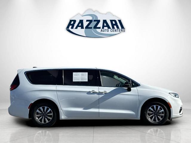2024 Chrysler Pacifica - $25,000
