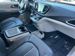 2024 Pacifica Plug-In Hybrid Thumbnail 16