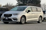 2024 Pacifica Plug-In Hybrid Thumbnail 7