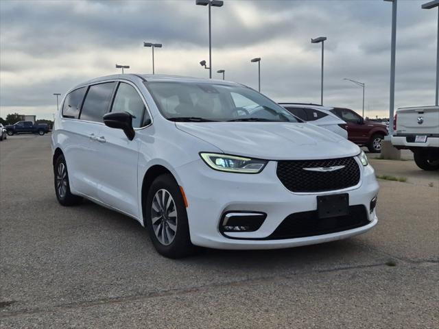 2024 Chrysler Pacifica - $21,953